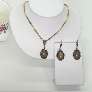 Rose Quartz Gemstone Necklace and Earrings